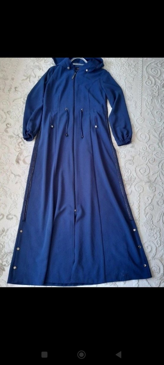 Uzun Lacivert Nakışlı Kadın Elbise - Görsel 2