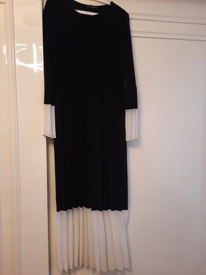 Uzun Kollu Siyah Pilili Kadın Elbise - Görsel 2