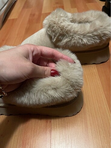 40 Beden Ugg tarzı bot