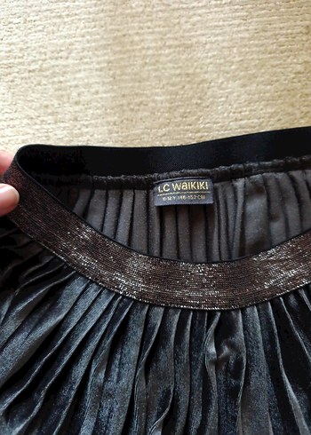 Kız Çocuk Pilili gri Etek 12 yaş ama ben s beden olduğum için - Görsel 3