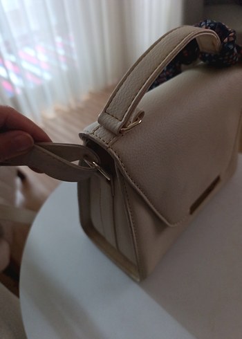 Bej Deri Tokalı LCW marka çanta cok temizdir - Görsel 3