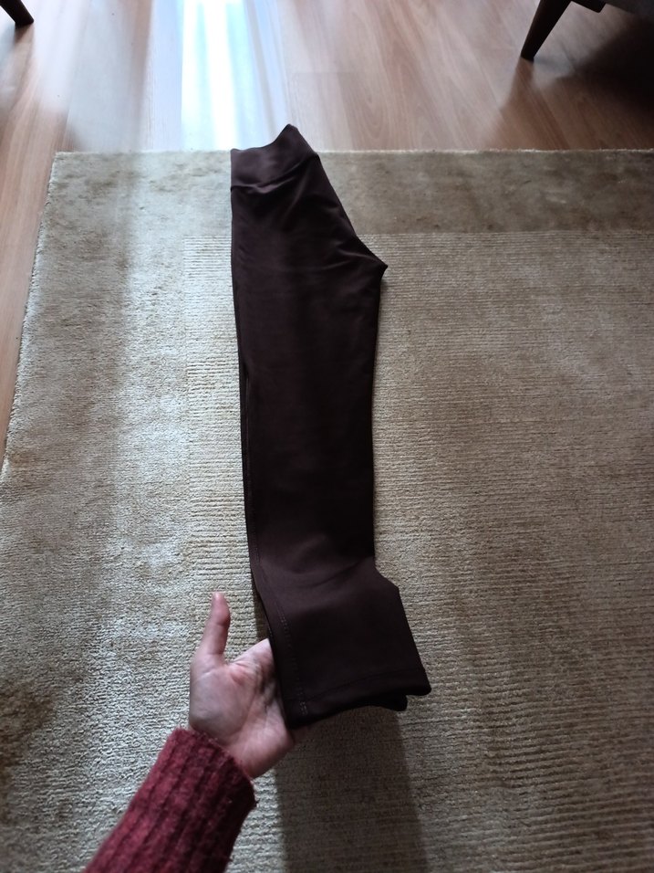 koyu kahverengi hatta mürdüm gibi Trendyol M beden tayt - Görsel 3