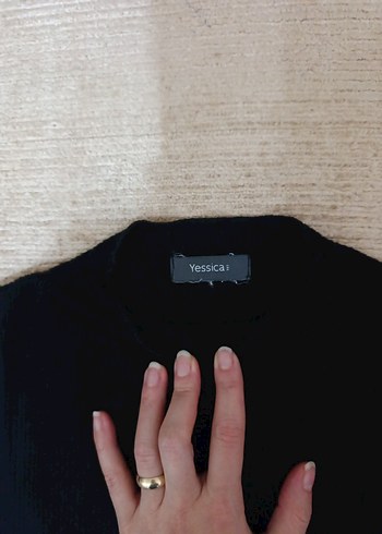 Siyah Kısa Kollu Keten Tişört m beden - Görsel 5