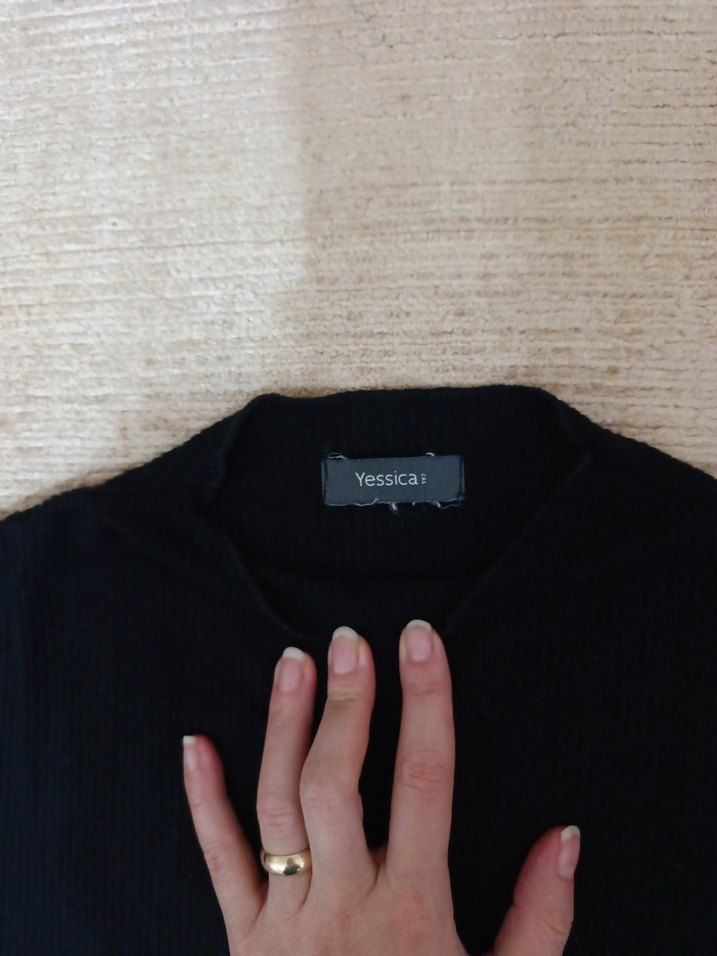 Siyah Kısa Kollu Keten Tişört m beden - Görsel 5