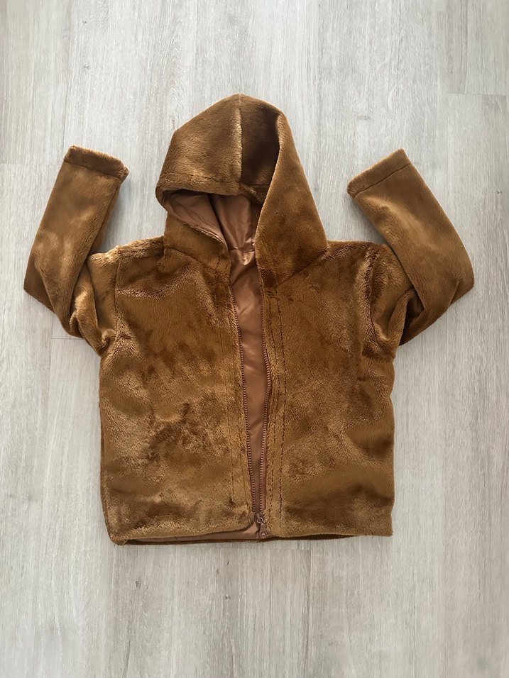 Kahverengi Kürklü Kapüşonlu Erkek Çocuk Peluş Mont - Görsel 4