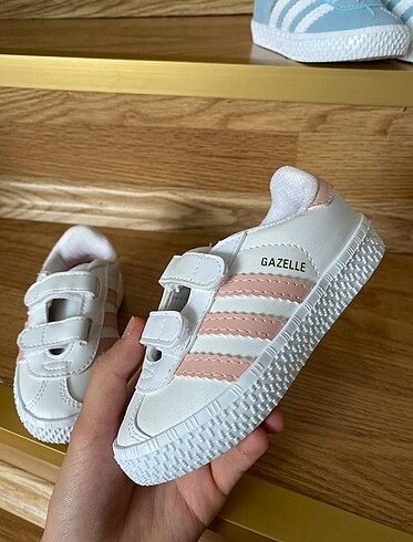 Adidas Çocuk ayakkabı