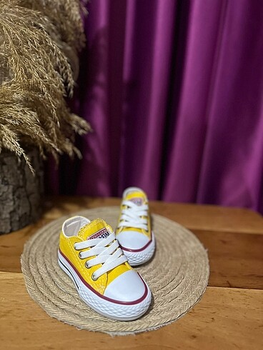 20 Beden sarı Renk Çocuk sarı Convers