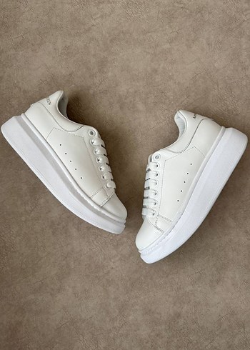 Alexander McQueen Alexander McQueen Klasik