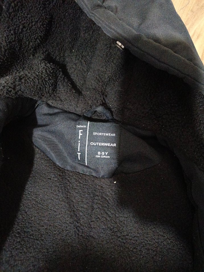 DEFACTO Erkek Çocuk Siyah Fermuarlı Mont - Görsel 4
