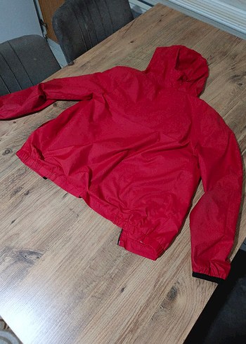 LCW Erkek cocuk Kırmızı Kapüşonlu Fermuarlı Yağmurluk - Görsel 4