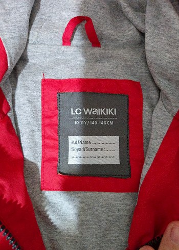 LCW Erkek cocuk Kırmızı Kapüşonlu Fermuarlı Yağmurluk - Görsel 2