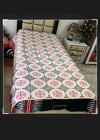 Pembe Etamin işlemeli Masa Örtüsü ve Yatak Örtüsü - Görsel 3