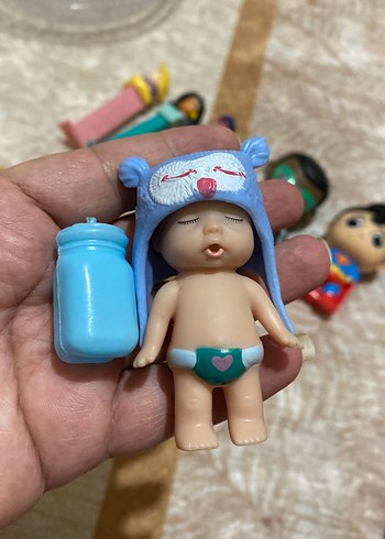 2 adet peluş ve Renkli Karışık Oyuncak Seti 1 adet barbie tarak - Görsel 20