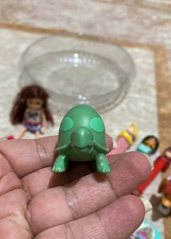 2 adet peluş ve Renkli Karışık Oyuncak Seti 1 adet barbie tarak - Görsel 12