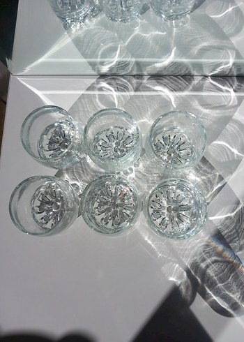 Beden çok şık cam kahve yanı bardağı