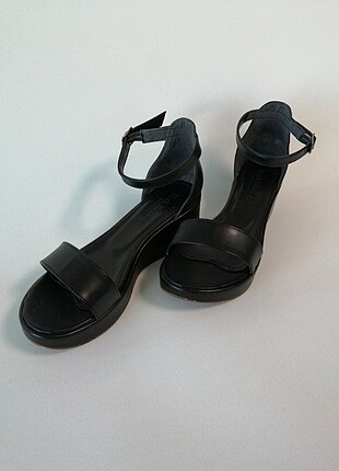 39 Beden siyah Renk Kadın dolgu topuk ayakkabı birinci sınıf suni deri