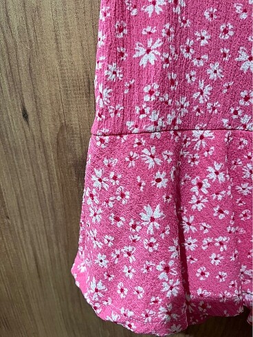 Bershka Çiçekli etek