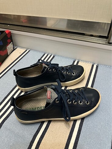 40 Beden lacivert Renk Camper