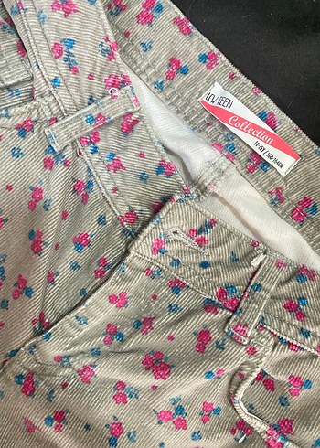 LC Waikiki Çiçek Desenli Gri Kadın Kadife Pantolon