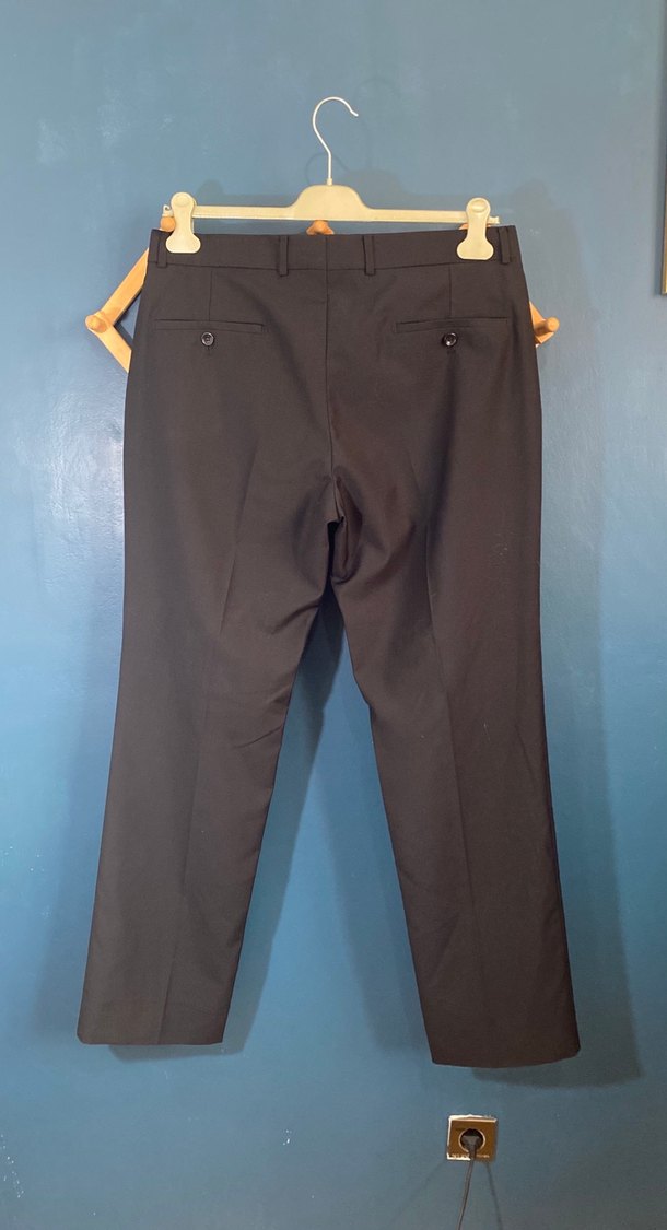 Erkek Kemerli Siyah Regular Fit Kumaş Pantolon - Görsel 2