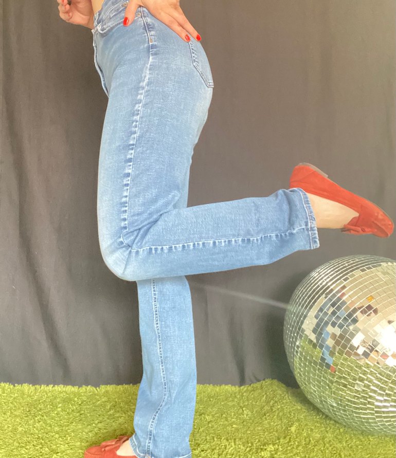 Yüksek Bel Kadın Kot Pantolon - Görsel 4