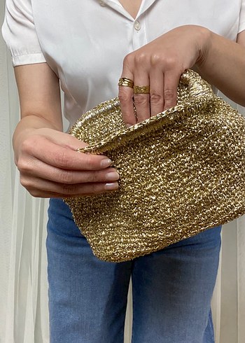 Parlak Altın Renk Örgü Kadın Clutch Çanta - Görsel 3