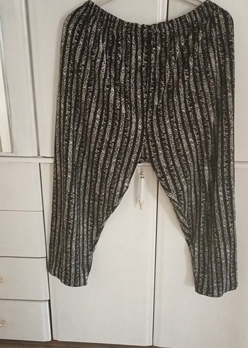 Gri Zebra Desenli Bol Kesim Kadın Pantolon