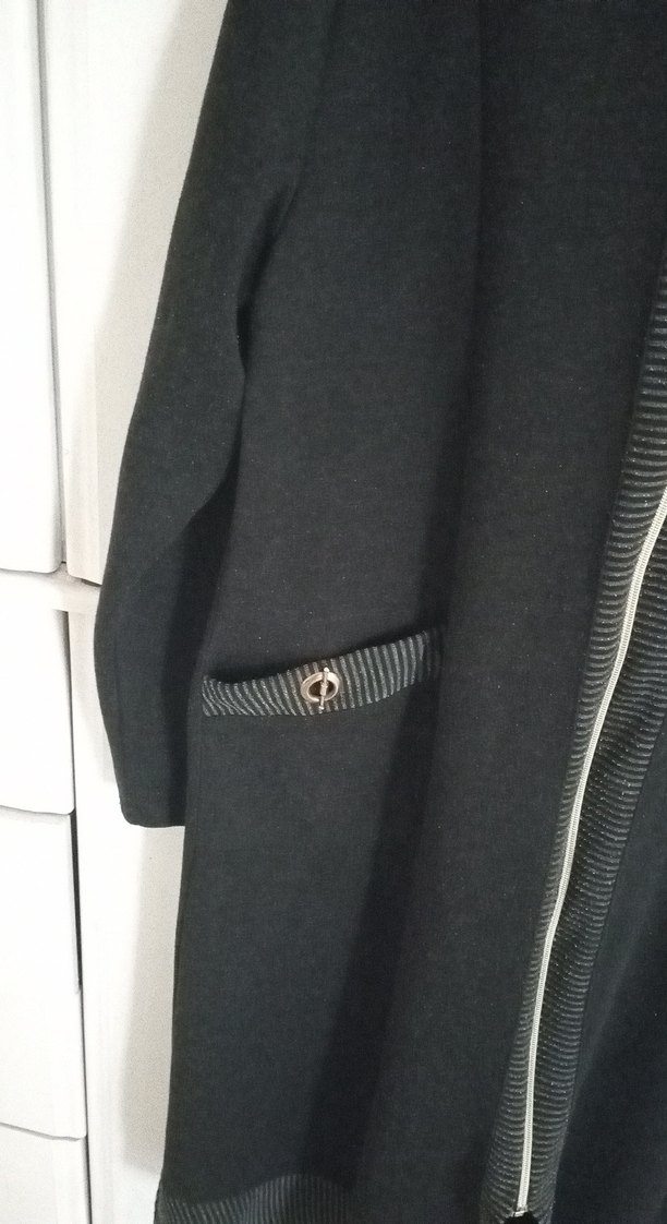 Siyah Fermuarlı Uzun Kadın ceket - Görsel 3