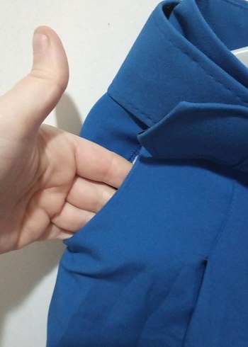 Kemerli mavi pantolon - Görsel 3