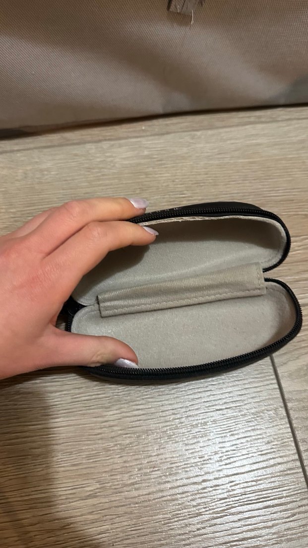 Siyah vogue Kadın Gözlük Kutusu - Görsel 2