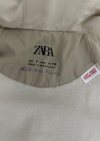 Zara yağmurluk - Görsel 7