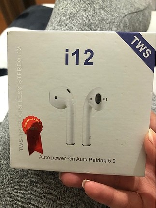 AirPods