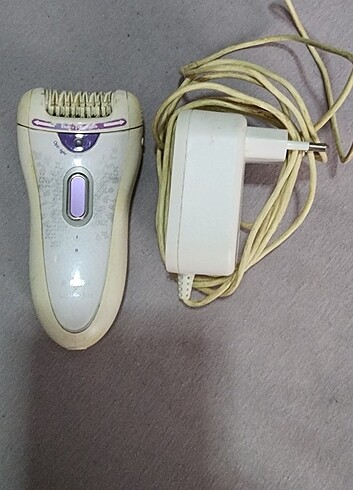 Philips Philips isikli epilator en kucuk tuyleri bile aliyor