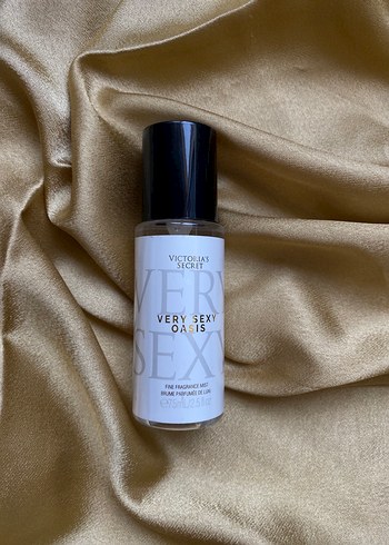 Victoria's Secret Very Sexy Oasis Kadın Parfümü