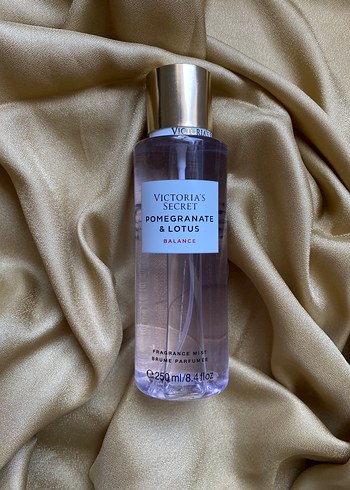 Victoria's Secret Nar & Lotus Parfüm Spreyi 250 ml