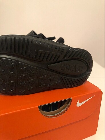 21 Beden Nike spor ayakkabı