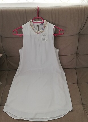 Beyaz şık elbise