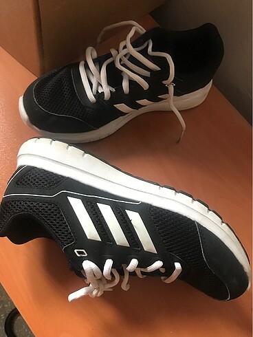 38 Beden siyah Renk Adidas Spor Ayakkabı&Unisex Kullanıma Uygun