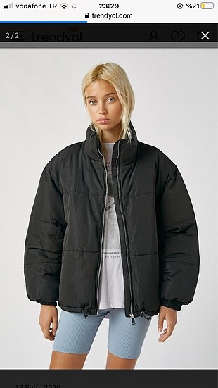 Bershka mont