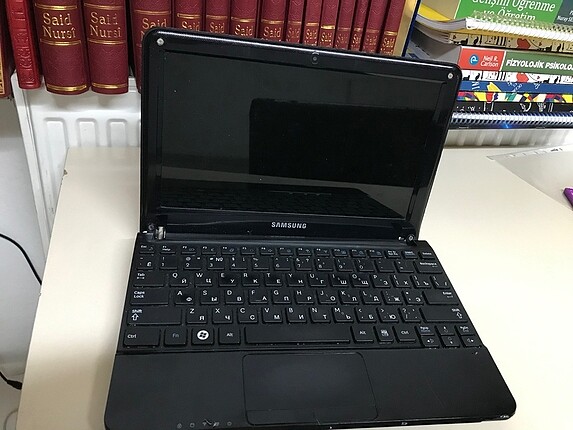 Samsung Mini laptop