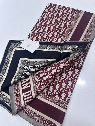 İthal Twill İpek Eşarp
