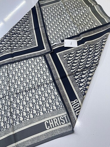 Dior İthal twill ipek eşarp