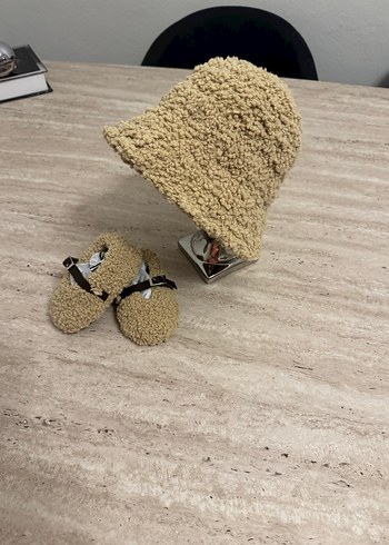 18 Beden Kızlar için Kahverengi Peluş Terlik