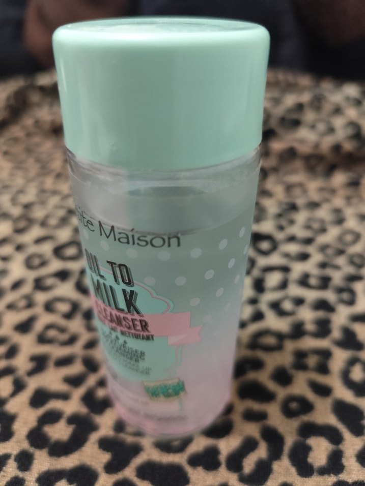  Petite Maison  Oil to Milk Cleanser - Görsel 2