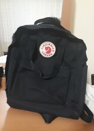 siyah manken çanta 