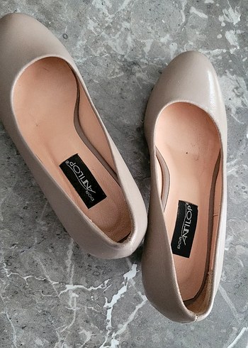 Bej Modern Klasik Kadın Topuklu Ayakkabı - Görsel 4