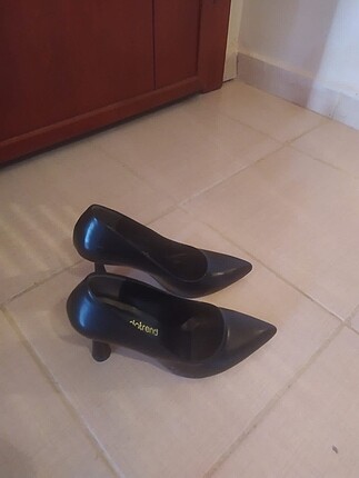 Diğer Siyah stiletto