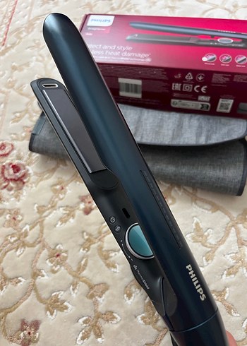 Philips 7000 Serisi Mineral İyonik Saç Düzleştirici