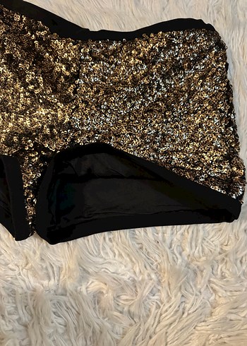 Mango Parlak Pul Payetli  Altın Mini Şort - Görsel 7