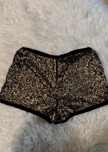 Mango Parlak Pul Payetli  Altın Mini Şort - Görsel 4